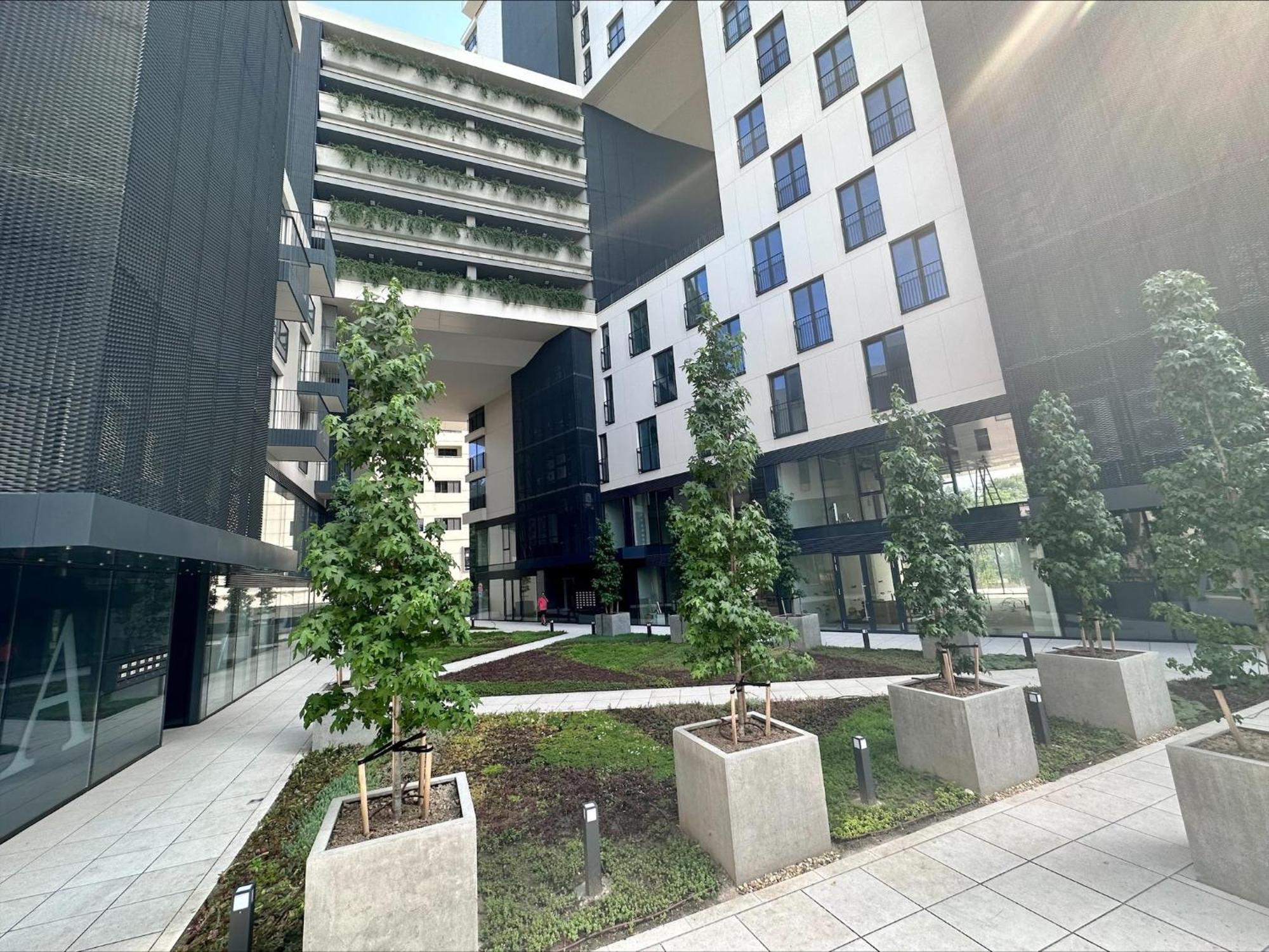 Apartment Polina - 2Bd Next To Sea Garden Varna Exterior photo