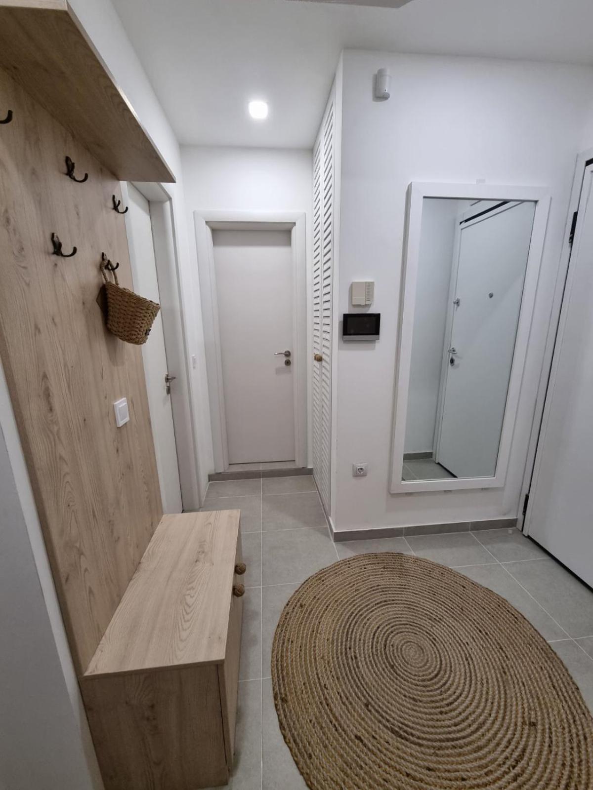 Apartment Polina - 2Bd Next To Sea Garden Varna Exterior photo